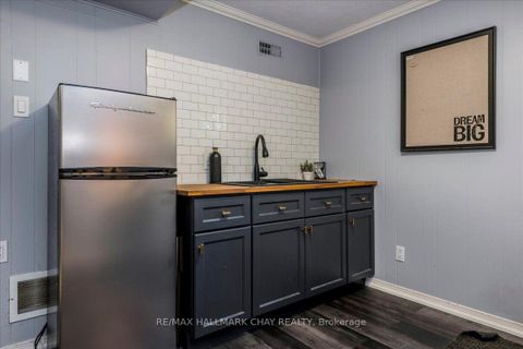 Photo 27 at 19 Highcroft Road, Allandale Heights, Barrie