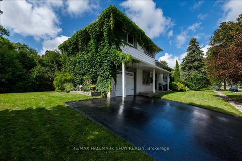 Photo 31 at 19 Highcroft Road, Allandale Heights, Barrie