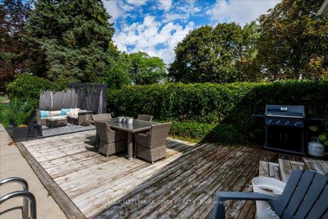 Photo 36 at 19 Highcroft Road, Allandale Heights, Barrie