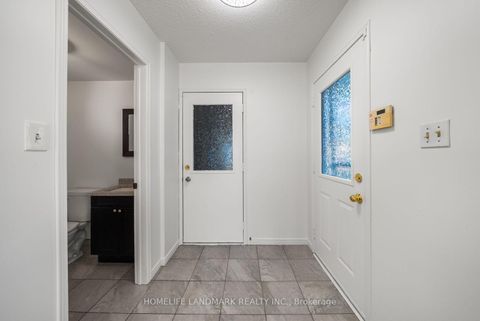 Photo 13 at 39 D'ambrosio Drive, Painswick North, Barrie