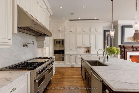 Photo 10 at 29 Edgehill Road, Humber Valley, Toronto