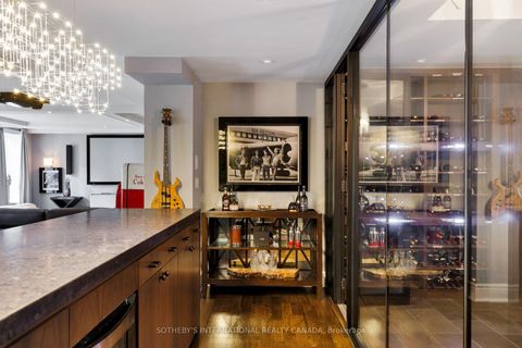 Photo 33 at 29 Edgehill Road, Humber Valley, Toronto