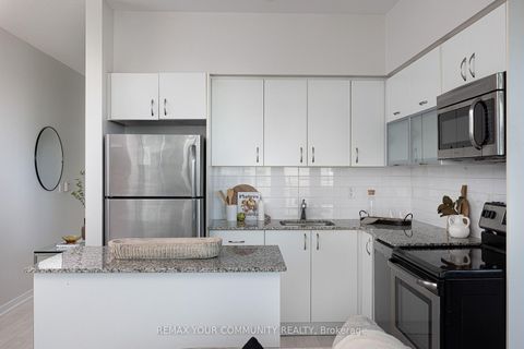 Photo 2 at 1109 - 55 East Liberty Street, Niagara, Toronto