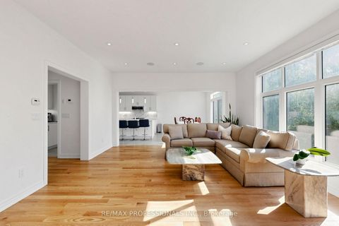 Photo 3 at 1450 Davis Loop, Lefroy, Innisfil