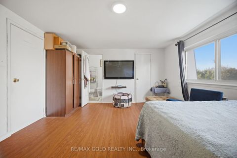 Photo 18 at 83 Clarion Road, Richview, Toronto