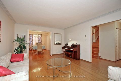 Photo 3 at 57 Kimberdale Crescent, L'Amoreaux, Toronto