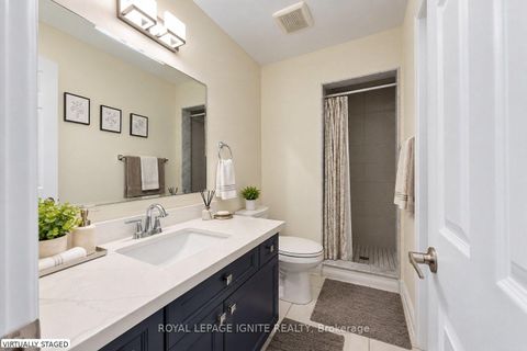 Photo 17 at 9 Trailview Terrace, Rouge E11, Toronto