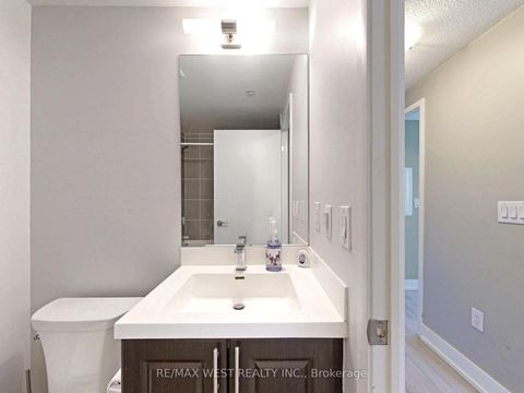 Photo 30 at 608 - 3091 Dufferin Street, Glen Park, Toronto