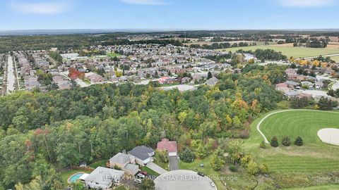 Photo 2 at 87 McVeigh Drive, Northwest, Barrie