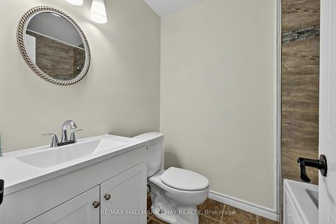 Photo 13 at 87 McVeigh Drive, Northwest, Barrie