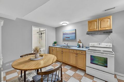 Photo 19 at 87 McVeigh Drive, Northwest, Barrie