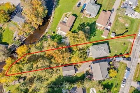 Photo 6 at 48 Isle Vista Drive, Virginia, Georgina
