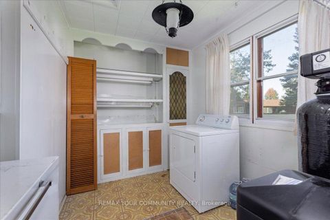 Photo 17 at 48 Isle Vista Drive, Virginia, Georgina