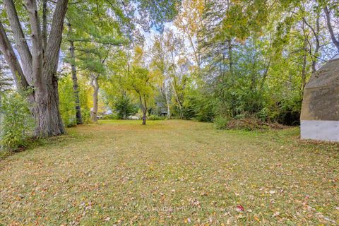 Photo 24 at 48 Isle Vista Drive, Virginia, Georgina