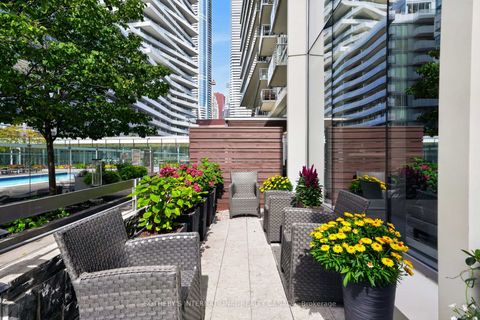 Photo 1 at TH 114 - 29 Queens Quay E, Waterfront Communities C8, Toronto