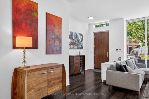 Photo 7 at TH 114 - 29 Queens Quay E, Waterfront Communities C8, Toronto