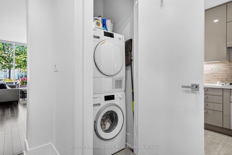 Photo 17 at TH 114 - 29 Queens Quay E, Waterfront Communities C8, Toronto