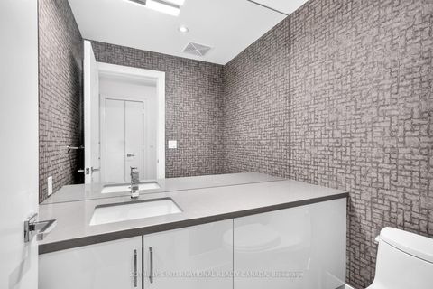 Photo 19 at TH 114 - 29 Queens Quay E, Waterfront Communities C8, Toronto
