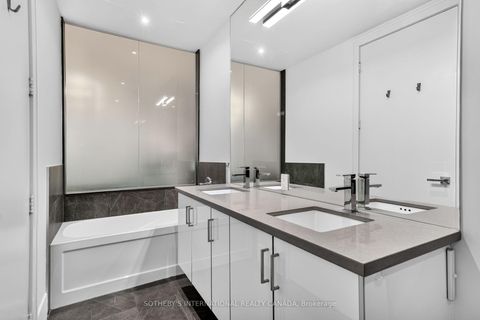 Photo 26 at TH 114 - 29 Queens Quay E, Waterfront Communities C8, Toronto