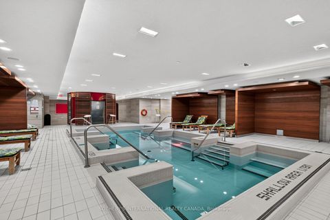 Photo 37 at TH 114 - 29 Queens Quay E, Waterfront Communities C8, Toronto