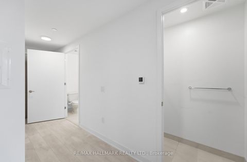 Photo 6 at 1306 - 130 River Street, Regent Park, Toronto