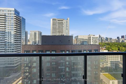 Photo 10 at 1306 - 130 River Street, Regent Park, Toronto