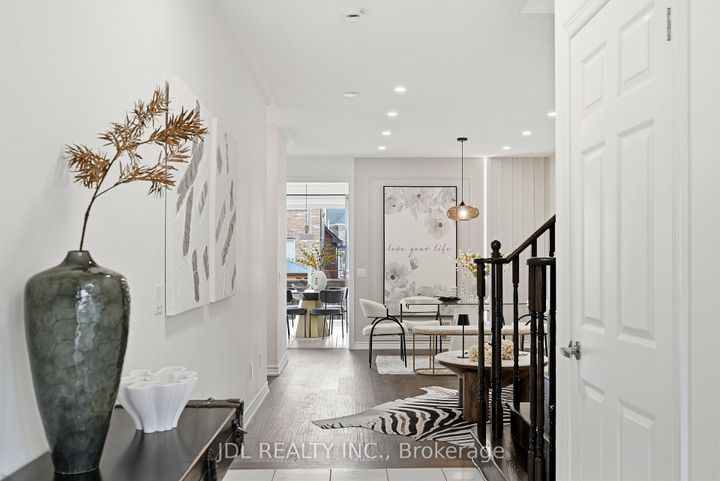 Photo 11 at 15 Beacon Point Street, Wismer, Markham