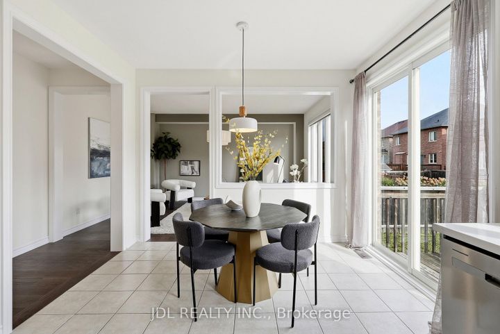 Photo 25 at 15 Beacon Point Street, Wismer, Markham