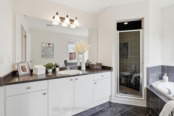 Photo 30 at 15 Beacon Point Street, Wismer, Markham