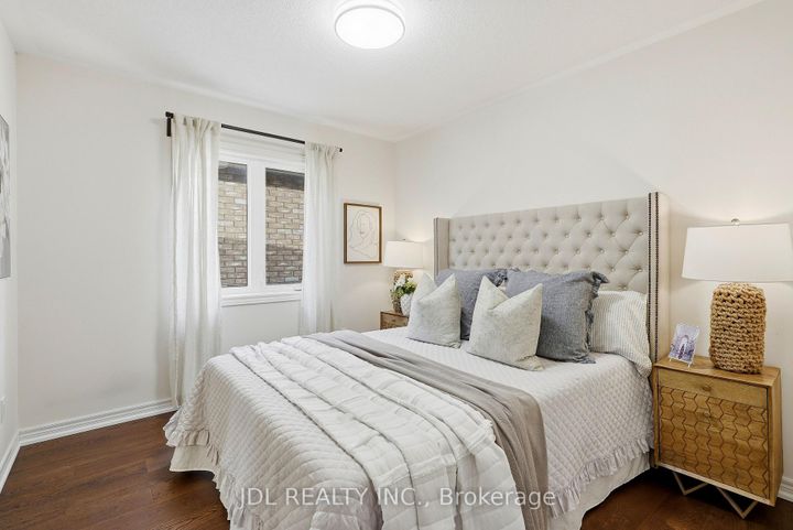 Photo 34 at 15 Beacon Point Street, Wismer, Markham