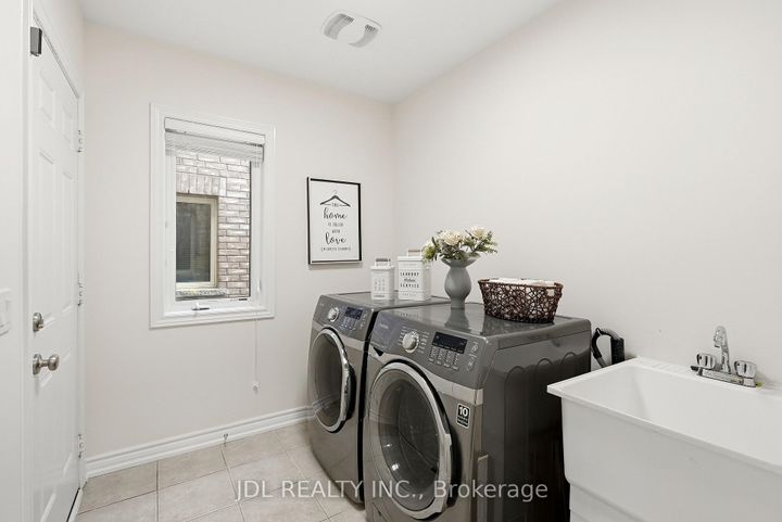 Photo 45 at 15 Beacon Point Street, Wismer, Markham