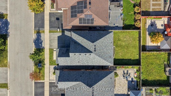 Photo 47 at 15 Beacon Point Street, Wismer, Markham