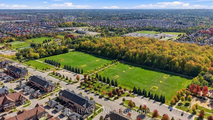 Photo 48 at 15 Beacon Point Street, Wismer, Markham