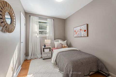 Photo 17 at 3 Armada Court, Woburn, Toronto