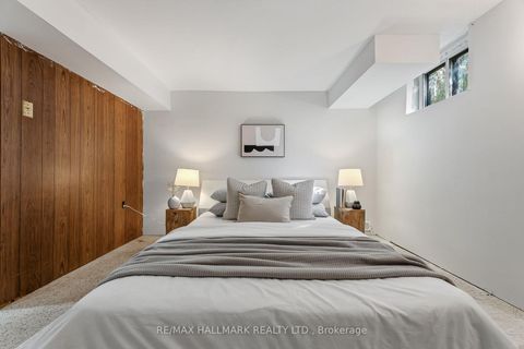Photo 33 at 3 Armada Court, Woburn, Toronto