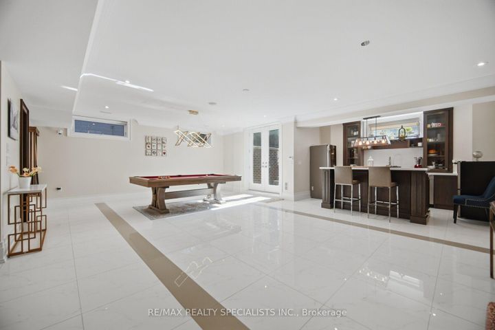 Photo 38 at 154 Burbank Drive, Bayview Village, Toronto