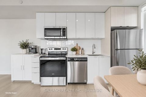Photo 9 at 322 - 859 The Queensway, Queensway, Toronto