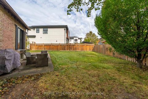 Photo 6 at 9 Appledale Road, Rosethorn, Toronto