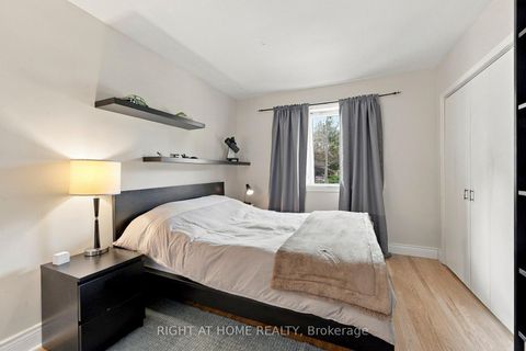 Photo 15 at 9 Appledale Road, Rosethorn, Toronto