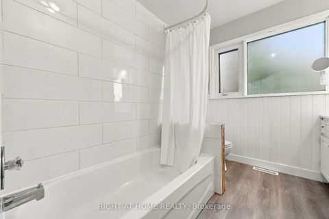 Photo 18 at 9 Appledale Road, Rosethorn, Toronto