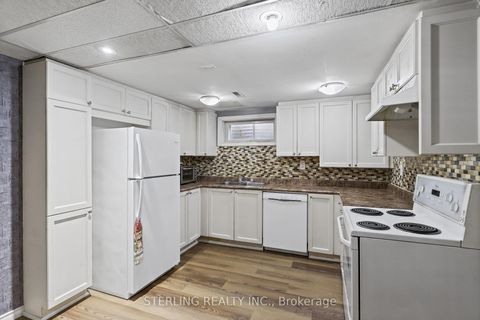 Photo 25 at 27 Oakmeadow Boulevard, Morningside, Toronto
