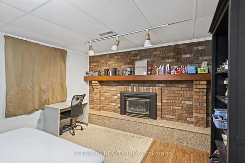 Photo 29 at 27 Oakmeadow Boulevard, Morningside, Toronto