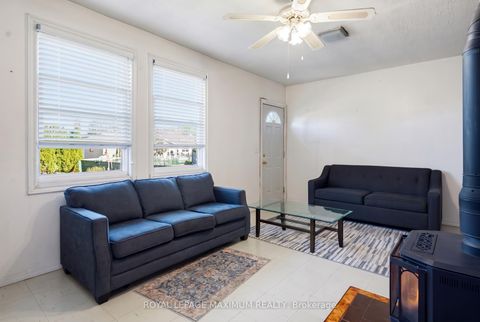 Photo 10 at 84 Gilley Road, CFB, Toronto