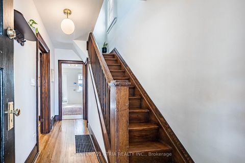 Photo 4 at 59 Fifth Street, New Toronto, Toronto