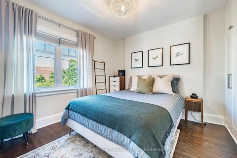 Photo 19 at 59 Fifth Street, New Toronto, Toronto
