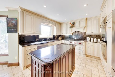 Photo 6 at 79 Bennett Road, West Hill, Toronto