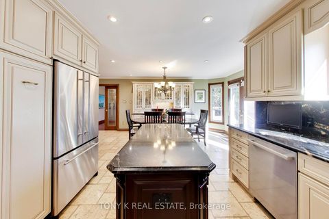 Photo 8 at 79 Bennett Road, West Hill, Toronto