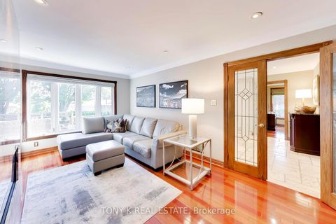 Photo 10 at 79 Bennett Road, West Hill, Toronto