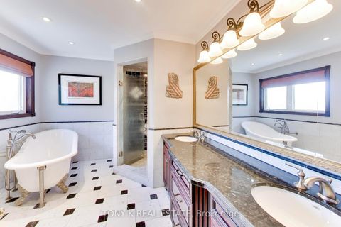 Photo 17 at 79 Bennett Road, West Hill, Toronto