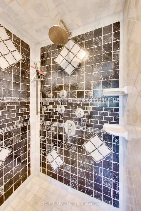 Photo 18 at 79 Bennett Road, West Hill, Toronto